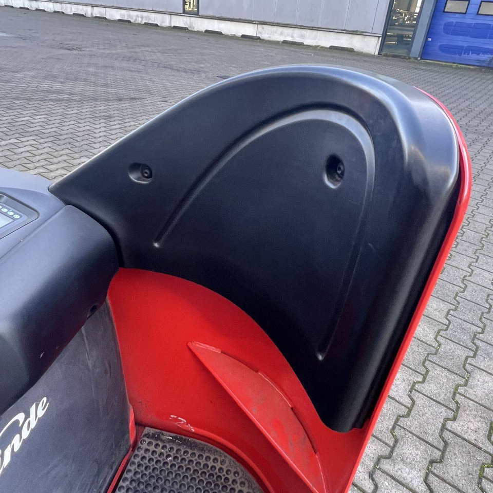 Linde D14SP (133) - Gerbeur: photos 4 Linde D14SP (133) - Gerbeur: photos 4