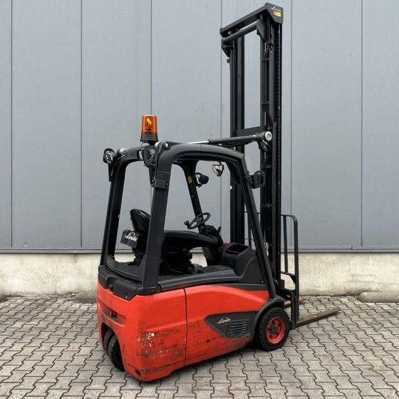 Linde E15 (386-02) EVO - Chariot élévateur électrique: photos 2 Linde E15 (386-02) EVO - Chariot élévateur électrique: photos 2