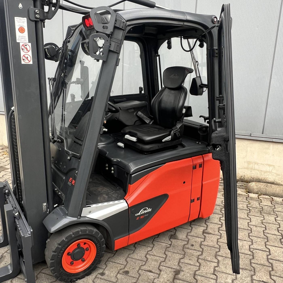 Linde E16 (386-02) EVO - Chariot élévateur électrique: photos 4 Linde E16 (386-02) EVO - Chariot élévateur électrique: photos 4