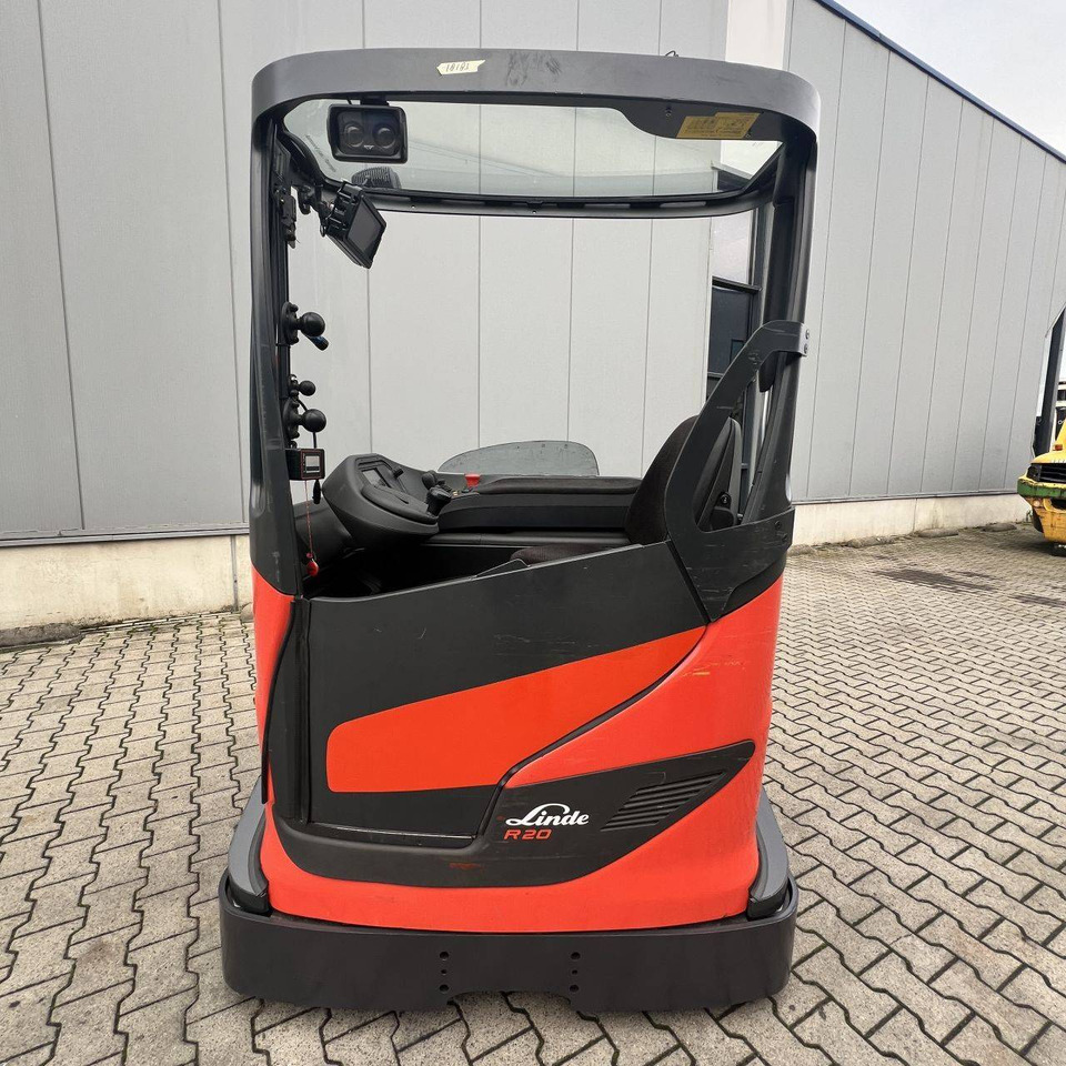 Linde R20W (1120) - Chariot à mât rétractable: photos 3 Linde R20W (1120) - Chariot à mât rétractable: photos 3