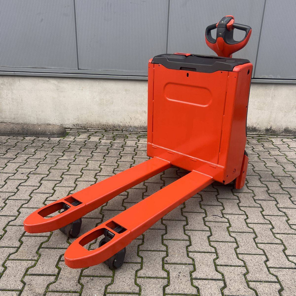 Linde T16 (1152) - Transpalette: photos 3 Linde T16 (1152) - Transpalette: photos 3