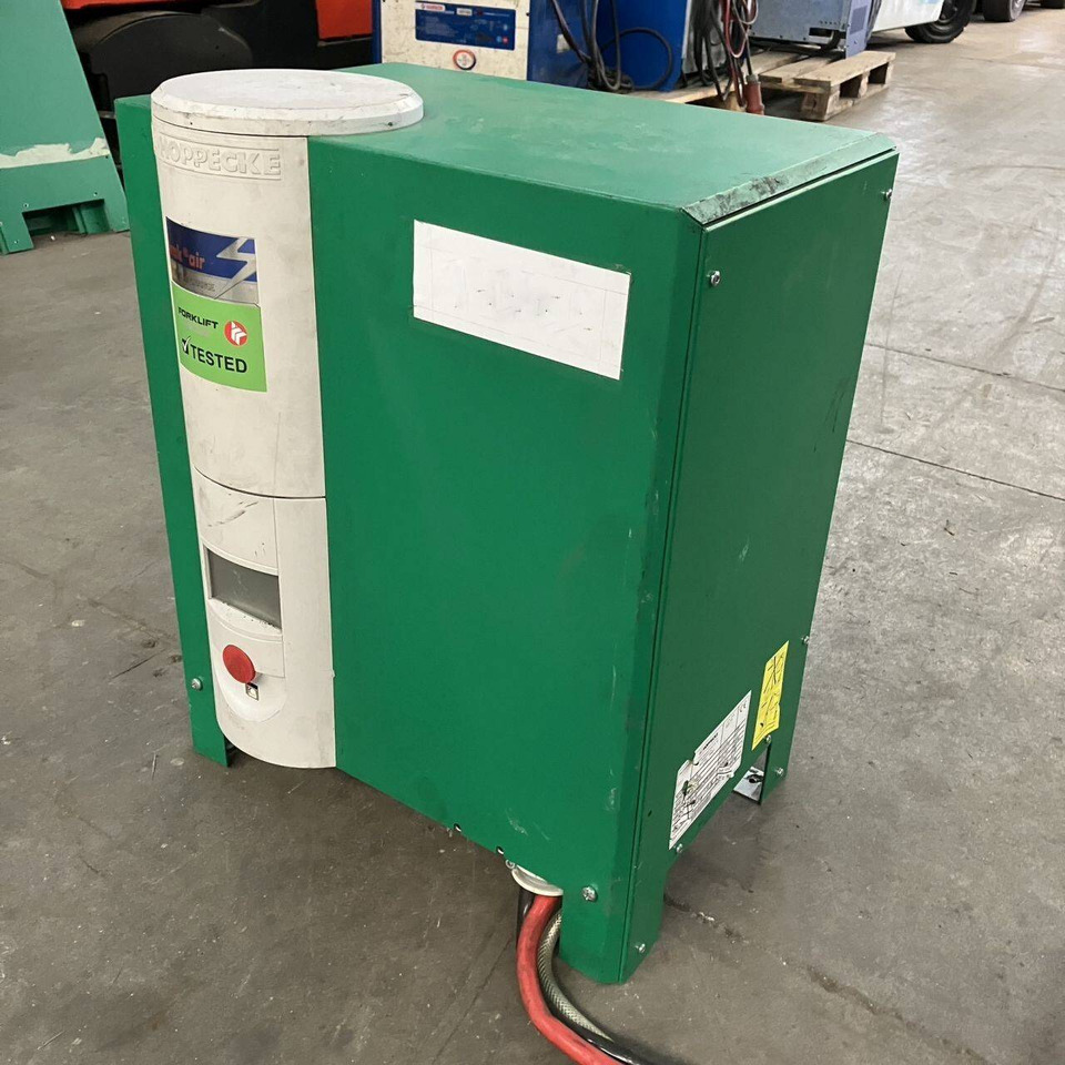 Hoppecke D 400 G80/120 B-F14 H0-HF Trak Air - Pièces de rechange pour Matériel de manutention: photos 1 Hoppecke D 400 G80/120 B-F14 H0-HF Trak Air - Pièces de rechange pour Matériel de manutention: photos 1