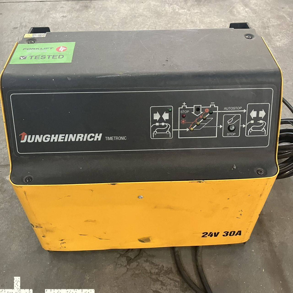 Jungheinrich E230V G24V/30A B-ET - Pièces de rechange pour Matériel de manutention: photos 3 Jungheinrich E230V G24V/30A B-ET - Pièces de rechange pour Matériel de manutention: photos 3