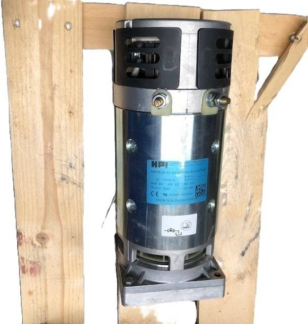 Pump motor for Linde - Moteur et pièces pour Matériel de manutention: photos 3 Pump motor for Linde - Moteur et pièces pour Matériel de manutention: photos 3