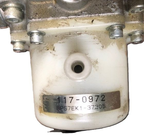 Steering motor for Caterpillar - Commande de gouvernail pour Matériel de manutention: photos 1 Steering motor for Caterpillar - Commande de gouvernail pour Matériel de manutention: photos 1