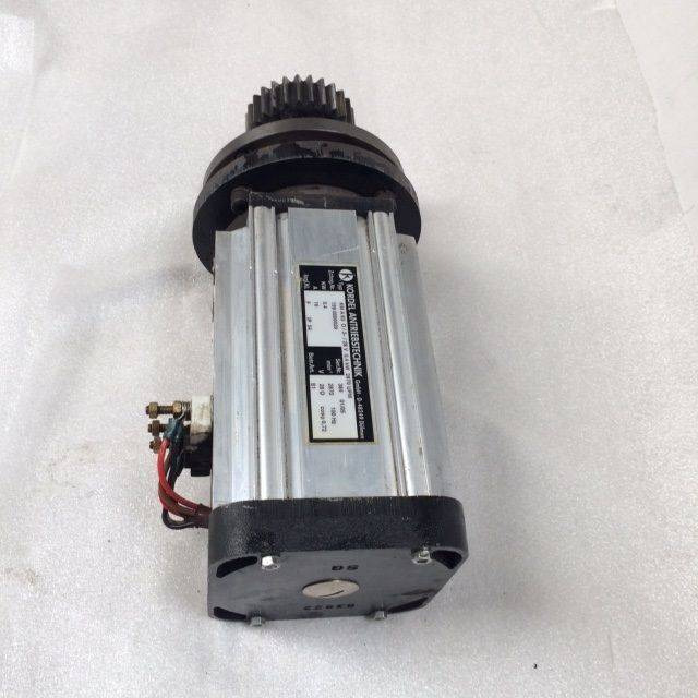 Steering motor for Caterpillar - Commande de gouvernail pour Matériel de manutention: photos 3 Steering motor for Caterpillar - Commande de gouvernail pour Matériel de manutention: photos 3