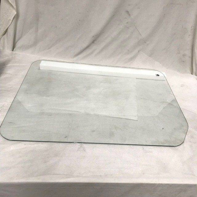 WINDSHIELD GLASS FOR KOMATSU - Fenêtre et pièces pour Matériel de manutention: photos 1 WINDSHIELD GLASS FOR KOMATSU - Fenêtre et pièces pour Matériel de manutention: photos 1