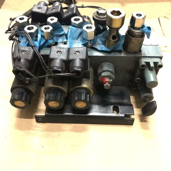 Control valve for Jungheinrich EFG - Vac 20 - Valve hydraulique pour Matériel de manutention: photos 5 Control valve for Jungheinrich EFG - Vac 20 - Valve hydraulique pour Matériel de manutention: photos 5