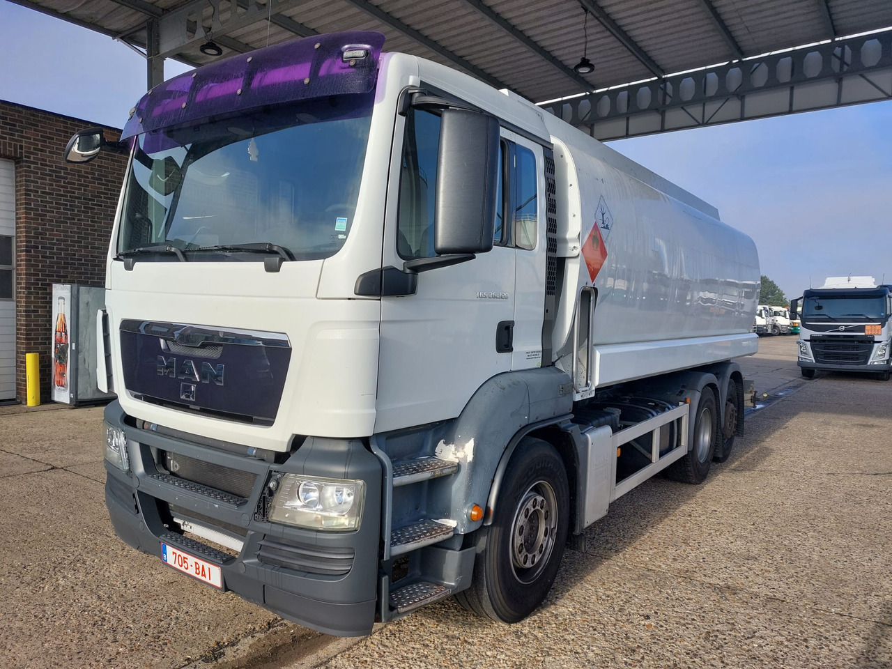 Camion citerne pour transport de carburant MAN TGS (lot of 4): photos 30