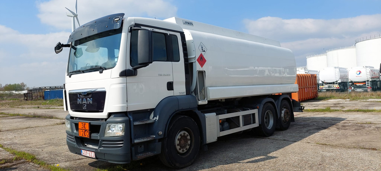 Camion citerne pour transport de carburant MAN TGS (lot of 4): photos 7