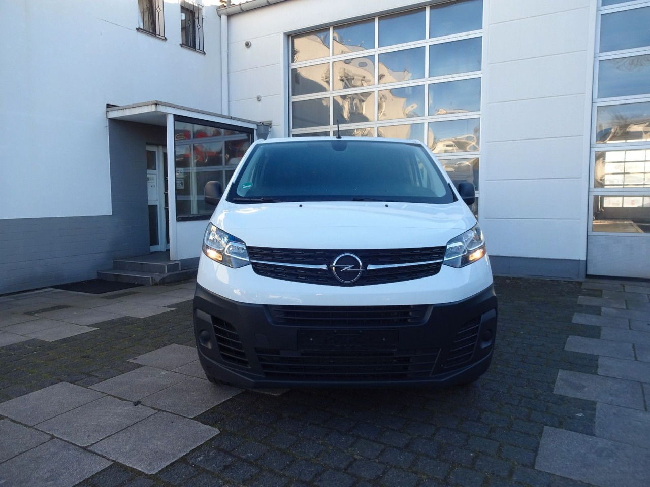 Opel 50 x Vivaro Kasten, L1H1, Klima, PDC, Tempomat - Fourgonnette: photos 2 Opel 50 x Vivaro Kasten, L1H1, Klima, PDC, Tempomat - Fourgonnette: photos 2