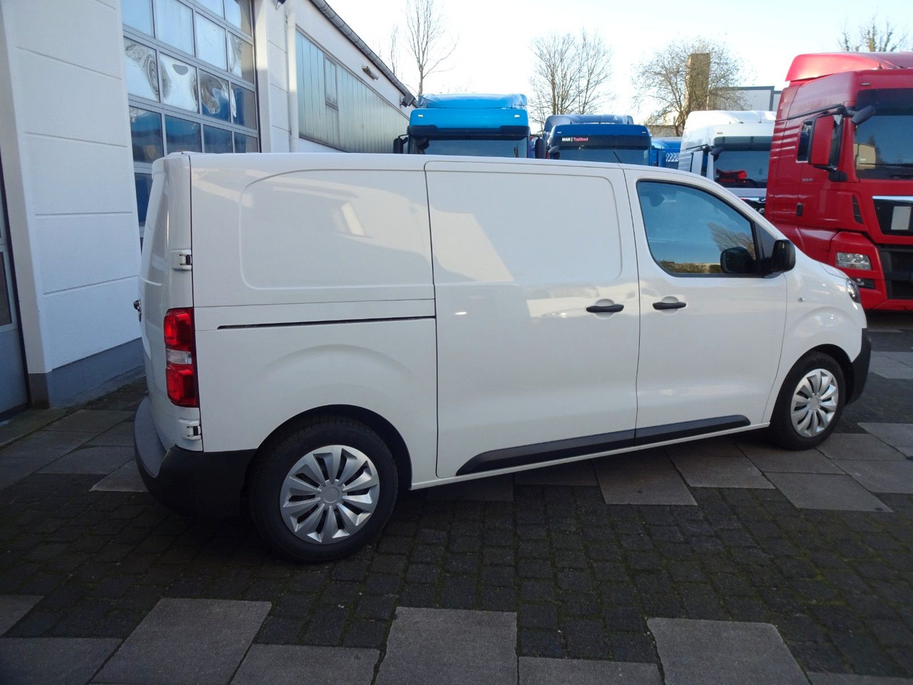 Fourgonnette neuf Opel Vivaro Kasten L1H1, Klima, PDC, 50 pcs.: photos 7