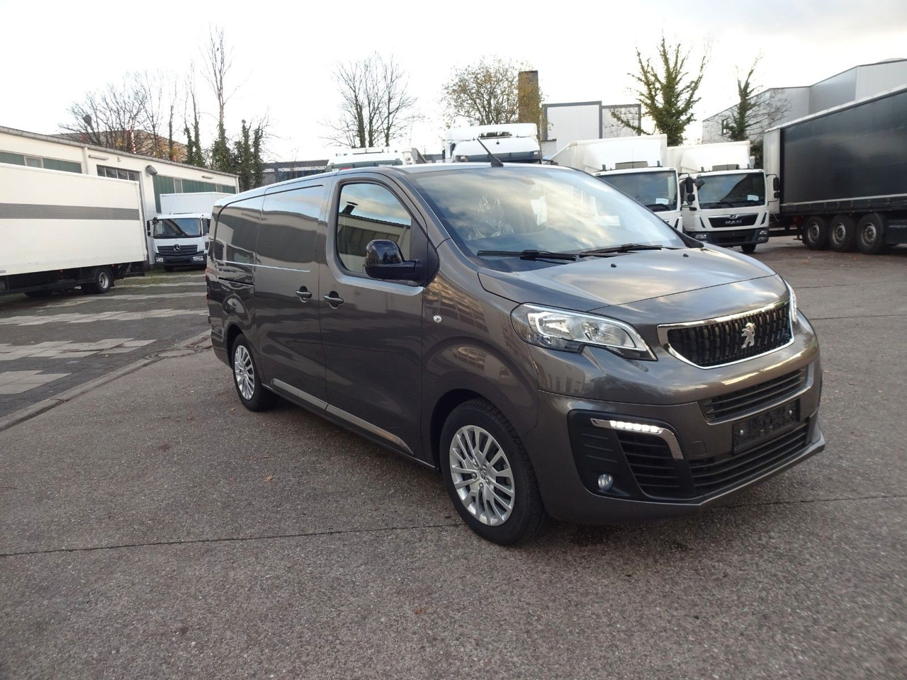 Peugeot Expert Kasten Lang, L3H1, 57 kW - Fourgonnette, Utilitaire électrique: photos 1 Peugeot Expert Kasten Lang, L3H1, 57 kW - Fourgonnette, Utilitaire électrique: photos 1