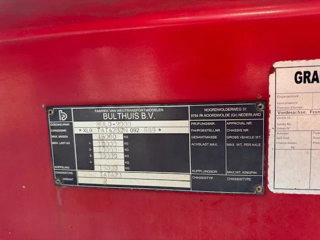 Crédit-bail de Bulthuis TATA 23 57m3 Stuuras Liftas 10T assen Klep/Deuren + bietenrek Nieuwe APK 8/2026 Bulthuis TATA 23 57m3 Stuuras Liftas 10T assen Klep/Deuren + bietenrek Nieuwe APK 8/2026: photos 11 Crédit-bail de Bulthuis TATA 23 57m3 Stuuras Liftas 10T assen Klep/Deuren + bietenrek Nieuwe APK 8/2026 Bulthuis TATA 23 57m3 Stuuras Liftas 10T assen Klep/Deuren + bietenrek Nieuwe APK 8/2026: photos 11