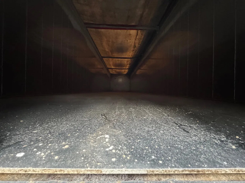 Crédit-bail de Carnehl 65m3 Vol alu kipper SAF Schijfremmen Liftas Top conditie Carnehl 65m3 Vol alu kipper SAF Schijfremmen Liftas Top conditie: photos 13