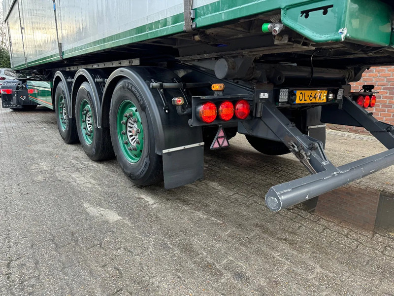 Crédit-bail de Carnehl 65m3 Vol alu kipper SAF Schijfremmen Liftas Top conditie Carnehl 65m3 Vol alu kipper SAF Schijfremmen Liftas Top conditie: photos 11