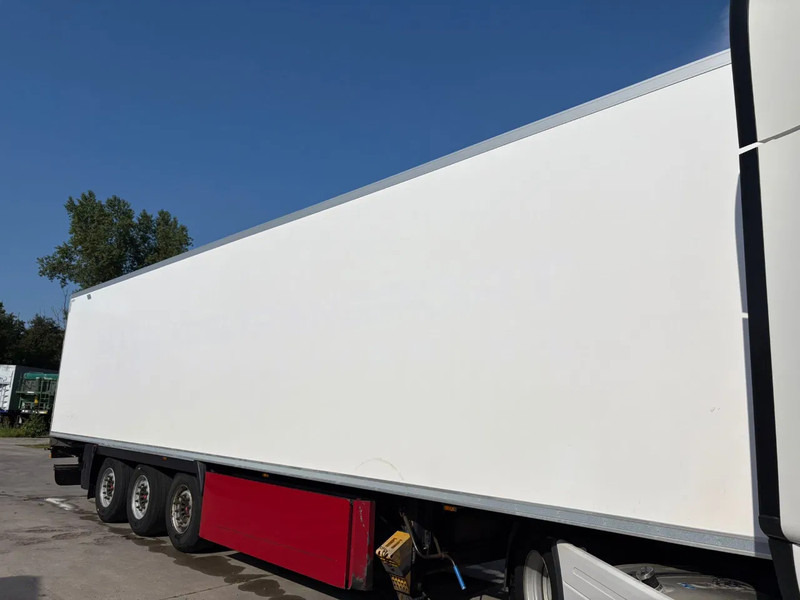 LAMBERET Thermo King SLXi Spectrum Multi-temp Trennwand Palletkist - Semi-remorque isothermique: photos 4 LAMBERET Thermo King SLXi Spectrum Multi-temp Trennwand Palletkist - Semi-remorque isothermique: photos 4