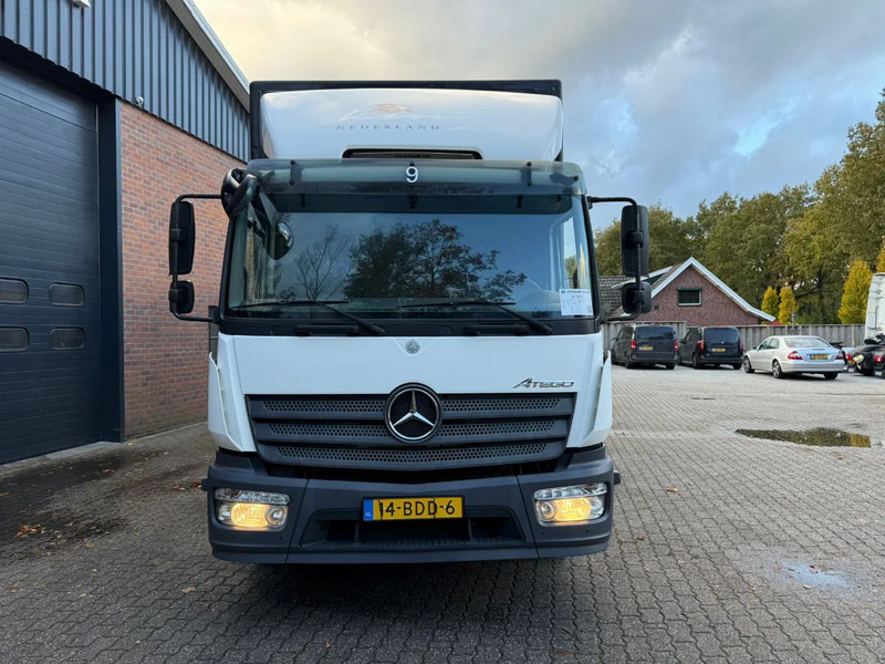 Mercedes-Benz Atego 1318 4X2 BDF Koffer Standairco 2.000KG LBW APK 07-2026 - Camion fourgon: photos 3 Mercedes-Benz Atego 1318 4X2 BDF Koffer Standairco 2.000KG LBW APK 07-2026 - Camion fourgon: photos 3