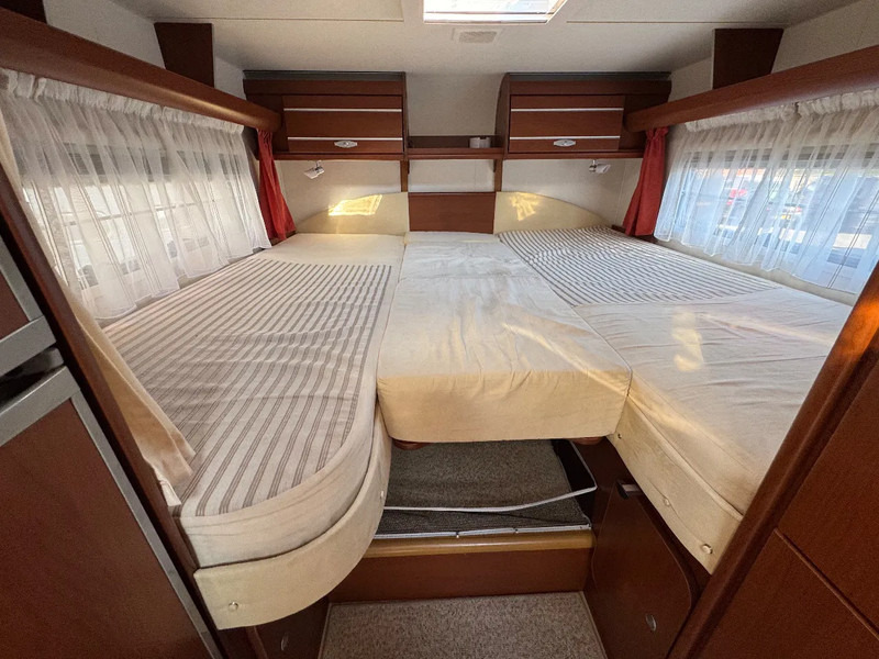 Crédit-bail de Renault Dethleffs Esprit RT 6614 Half integraal DCI 150 Renault Dethleffs Esprit RT 6614 Half integraal DCI 150: photos 10 Crédit-bail de Renault Dethleffs Esprit RT 6614 Half integraal DCI 150 Renault Dethleffs Esprit RT 6614 Half integraal DCI 150: photos 10