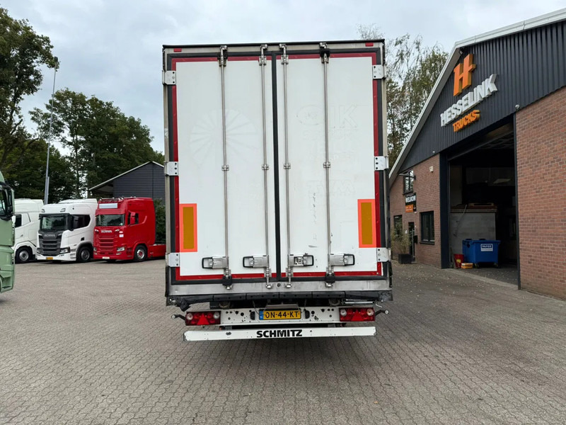 Schmitz Cargobull SKO 24 5x Meatrails Rohrbahnen Fleisch Carrier Vector 1950MT lnclusief haken - Semi-remorque isothermique: photos 5 Schmitz Cargobull SKO 24 5x Meatrails Rohrbahnen Fleisch Carrier Vector 1950MT lnclusief haken - Semi-remorque isothermique: photos 5