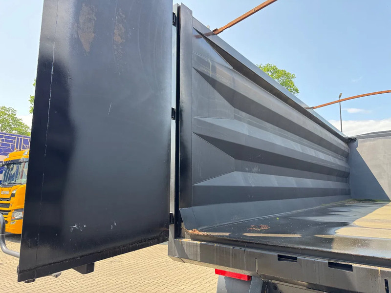 Semi-remorque benne neuf Stas Kloos SKF NEW 50m3 Ferrotrailer Schrott/Hardox 450 Liftas SAF Tyrepilot: photos 20
