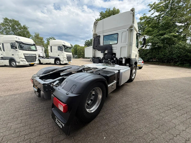 DAF CF 440 4X2 Space Cab Side skirts ACC NL Truck - Tracteur routier: photos 5 DAF CF 440 4X2 Space Cab Side skirts ACC NL Truck - Tracteur routier: photos 5
