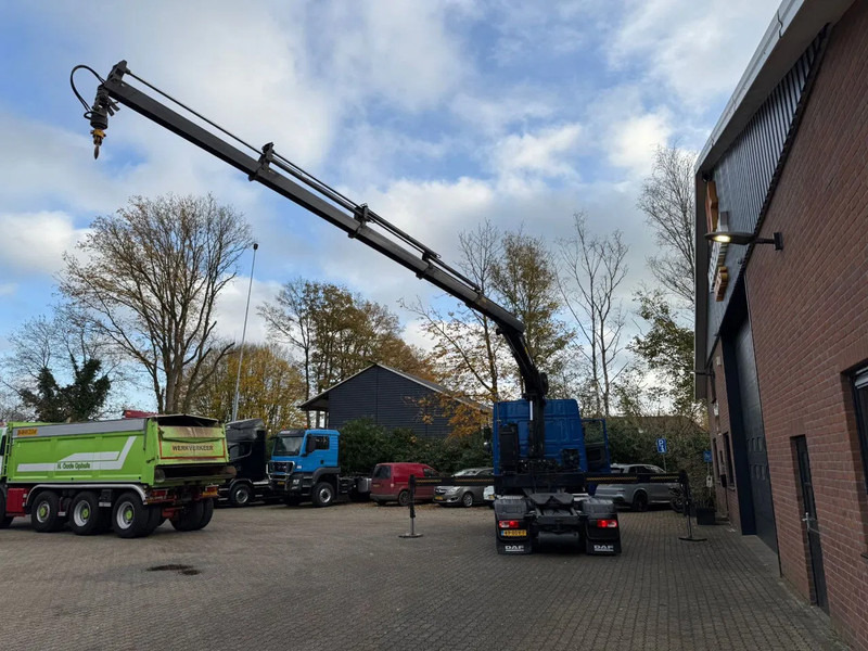 DAF XF 440 6X2 HIAB 19 ton/meter kraan Schuifschotel EURO 6 APK 05/2026 - Tracteur routier: photos 2 DAF XF 440 6X2 HIAB 19 ton/meter kraan Schuifschotel EURO 6 APK 05/2026 - Tracteur routier: photos 2