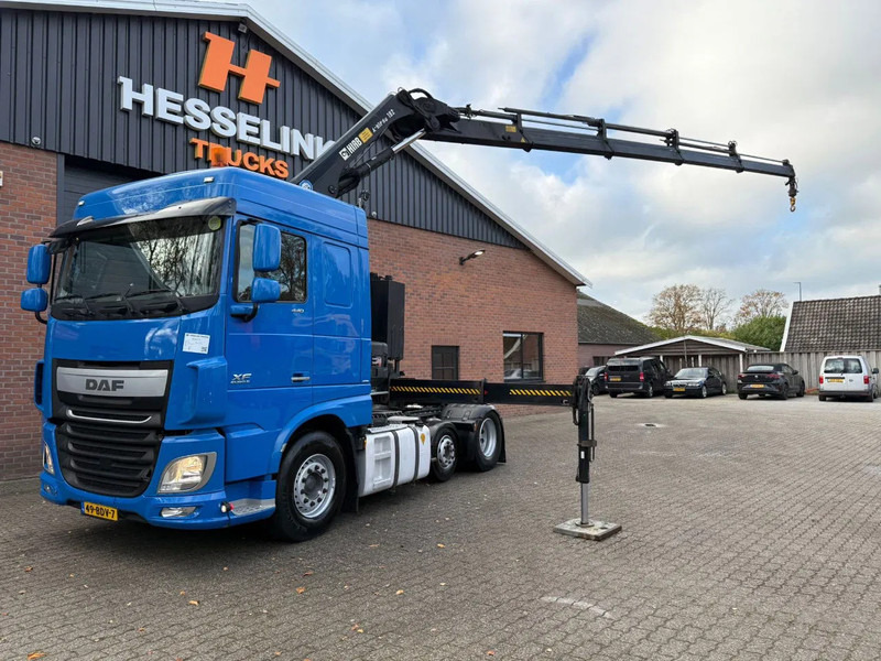 DAF XF 440 6X2 HIAB 19 ton/meter kraan Schuifschotel EURO 6 APK 05/2026 - Tracteur routier: photos 1 DAF XF 440 6X2 HIAB 19 ton/meter kraan Schuifschotel EURO 6 APK 05/2026 - Tracteur routier: photos 1