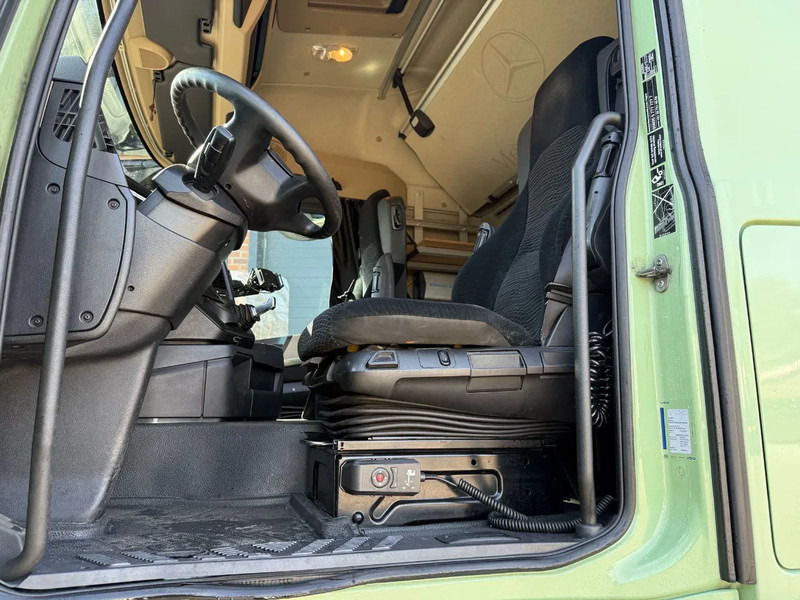 Mercedes-Benz Actros 1936 4X2 Streamspace Xenon NL Truck - Tracteur routier: photos 5 Mercedes-Benz Actros 1936 4X2 Streamspace Xenon NL Truck - Tracteur routier: photos 5