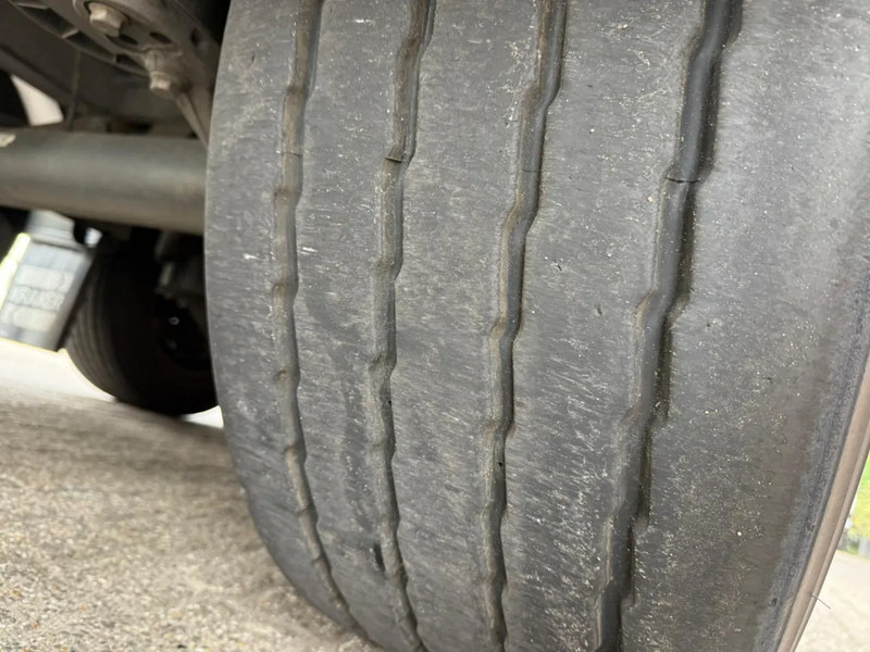 Semi-remorque à fond mouvant kraker CF-ISO Koel / Walkingfloor Thermo King SLX 400 Alcoa's: photos 16 Semi-remorque à fond mouvant kraker CF-ISO Koel / Walkingfloor Thermo King SLX 400 Alcoa's: photos 16