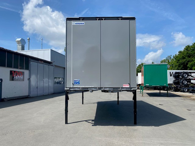 Krone BDF-System, 7.450 mm lang, Portaltüren, RAL 7037 Staubgrau - Carrosserie fourgon: photos 2 Krone BDF-System, 7.450 mm lang, Portaltüren, RAL 7037 Staubgrau - Carrosserie fourgon: photos 2