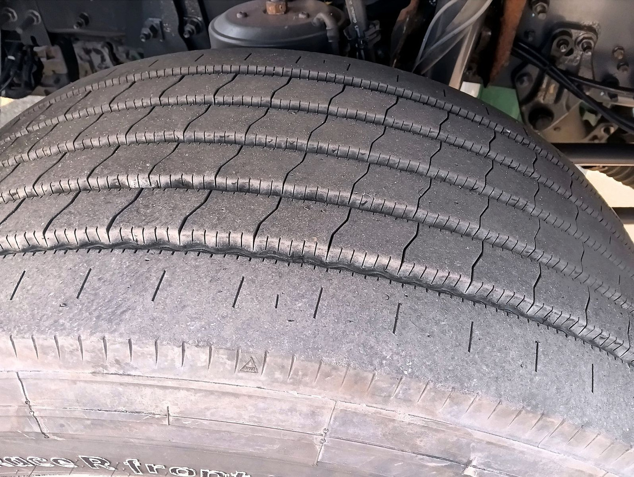 Camion porte-conteneur/ Caisse mobile Volvo FH 460 Globe "VIN-LB"MultiBDF I-PARC LENKACHSE: photos 27 Camion porte-conteneur/ Caisse mobile Volvo FH 460 Globe "VIN-LB"MultiBDF I-PARC LENKACHSE: photos 27