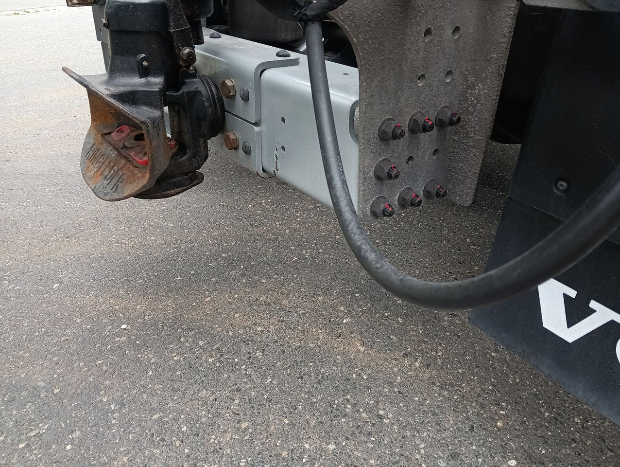 Camion porte-conteneur/ Caisse mobile Volvo FH 460 Globe "VIN-LB"MultiBDF I-PARC LENKACHSE: photos 23 Camion porte-conteneur/ Caisse mobile Volvo FH 460 Globe "VIN-LB"MultiBDF I-PARC LENKACHSE: photos 23