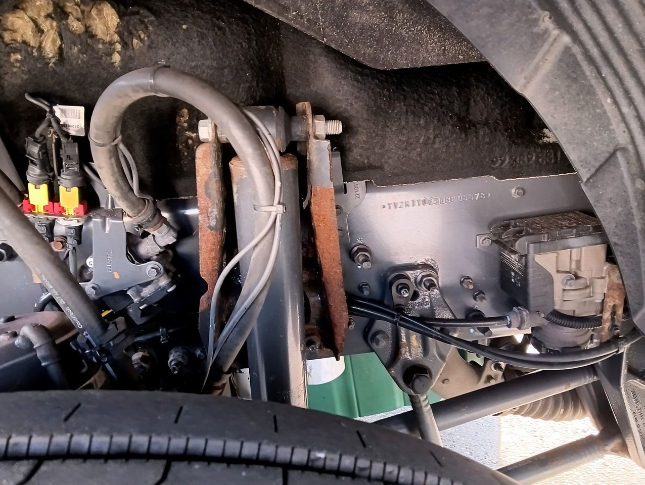 Camion porte-conteneur/ Caisse mobile Volvo FH 460 Globe "VIN-LB"MultiBDF I-PARC LENKACHSE: photos 25 Camion porte-conteneur/ Caisse mobile Volvo FH 460 Globe "VIN-LB"MultiBDF I-PARC LENKACHSE: photos 25