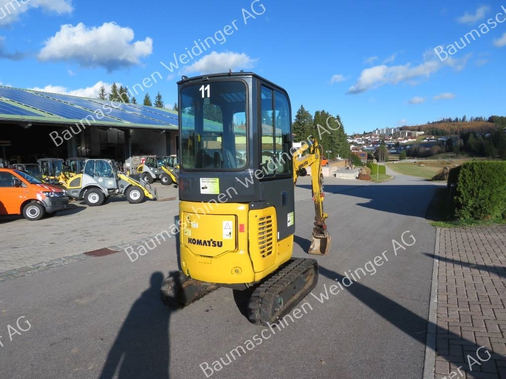 Komatsu PC 16 R-3HS - Mini pelle: photos 3 Komatsu PC 16 R-3HS - Mini pelle: photos 3