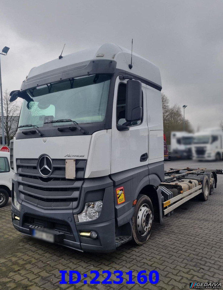 MERCEDES-BENZ Actros 2542 BDF Euro6 - Châssis cabine: photos 1 MERCEDES-BENZ Actros 2542 BDF Euro6 - Châssis cabine: photos 1