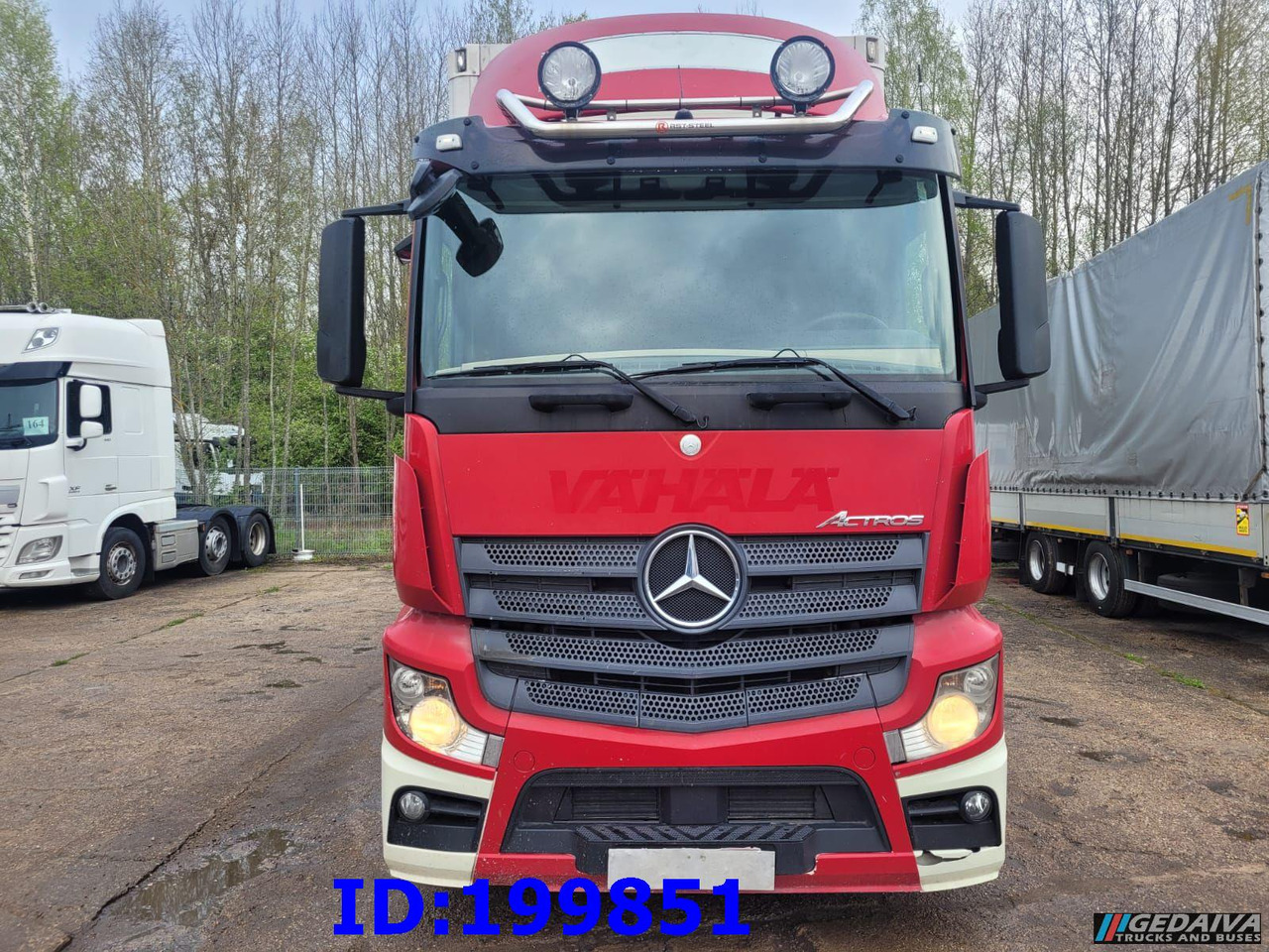 MERCEDES-BENZ Actros 2551 6x2 Euro5 - Camion fourgon: photos 2 MERCEDES-BENZ Actros 2551 6x2 Euro5 - Camion fourgon: photos 2