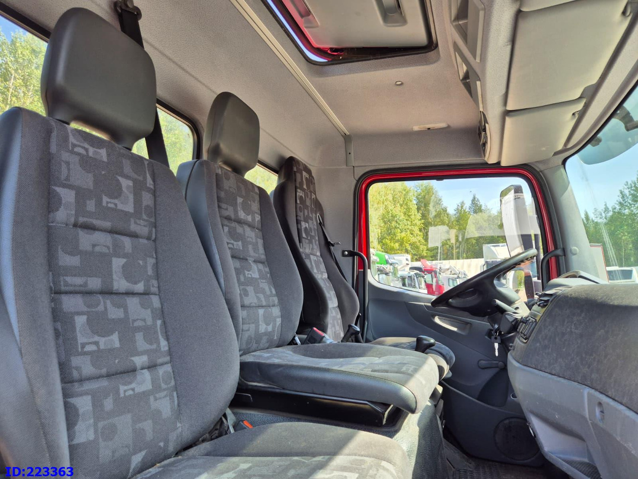Châssis cabine MERCEDES-BENZ Atego 1218 - Full steel - Manual (3 seats): photos 8 Châssis cabine MERCEDES-BENZ Atego 1218 - Full steel - Manual (3 seats): photos 8