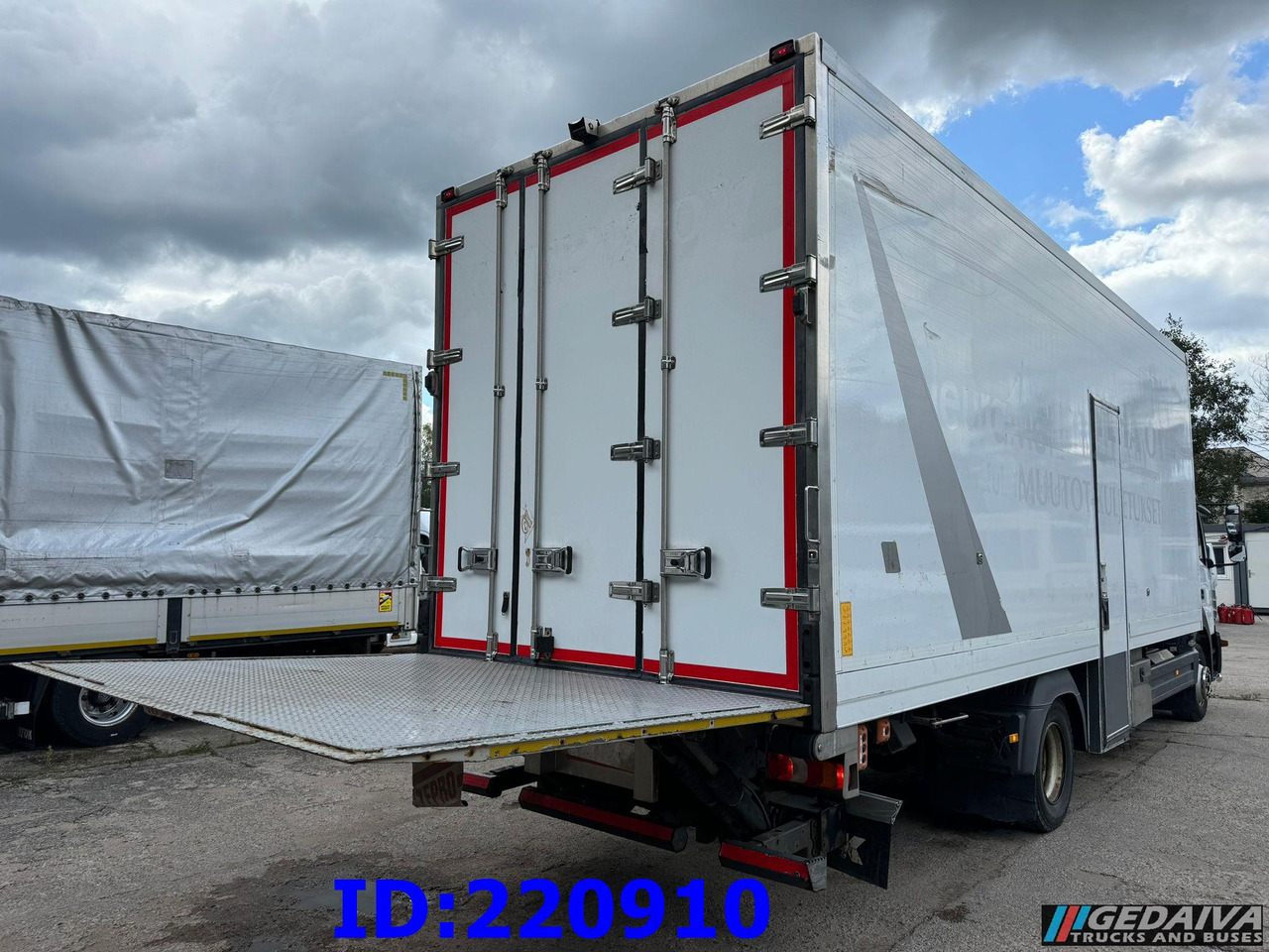 MERCEDES-BENZ Atego 1223 Euro6 - Camion frigorifique: photos 5 MERCEDES-BENZ Atego 1223 Euro6 - Camion frigorifique: photos 5