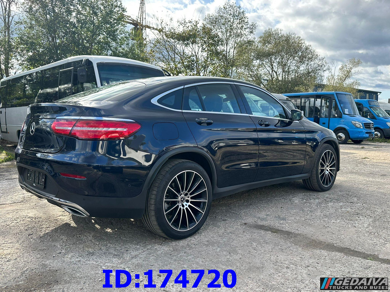 MERCEDES-BENZ GLC Coupe 220 4x4 - SUV: photos 3 MERCEDES-BENZ GLC Coupe 220 4x4 - SUV: photos 3