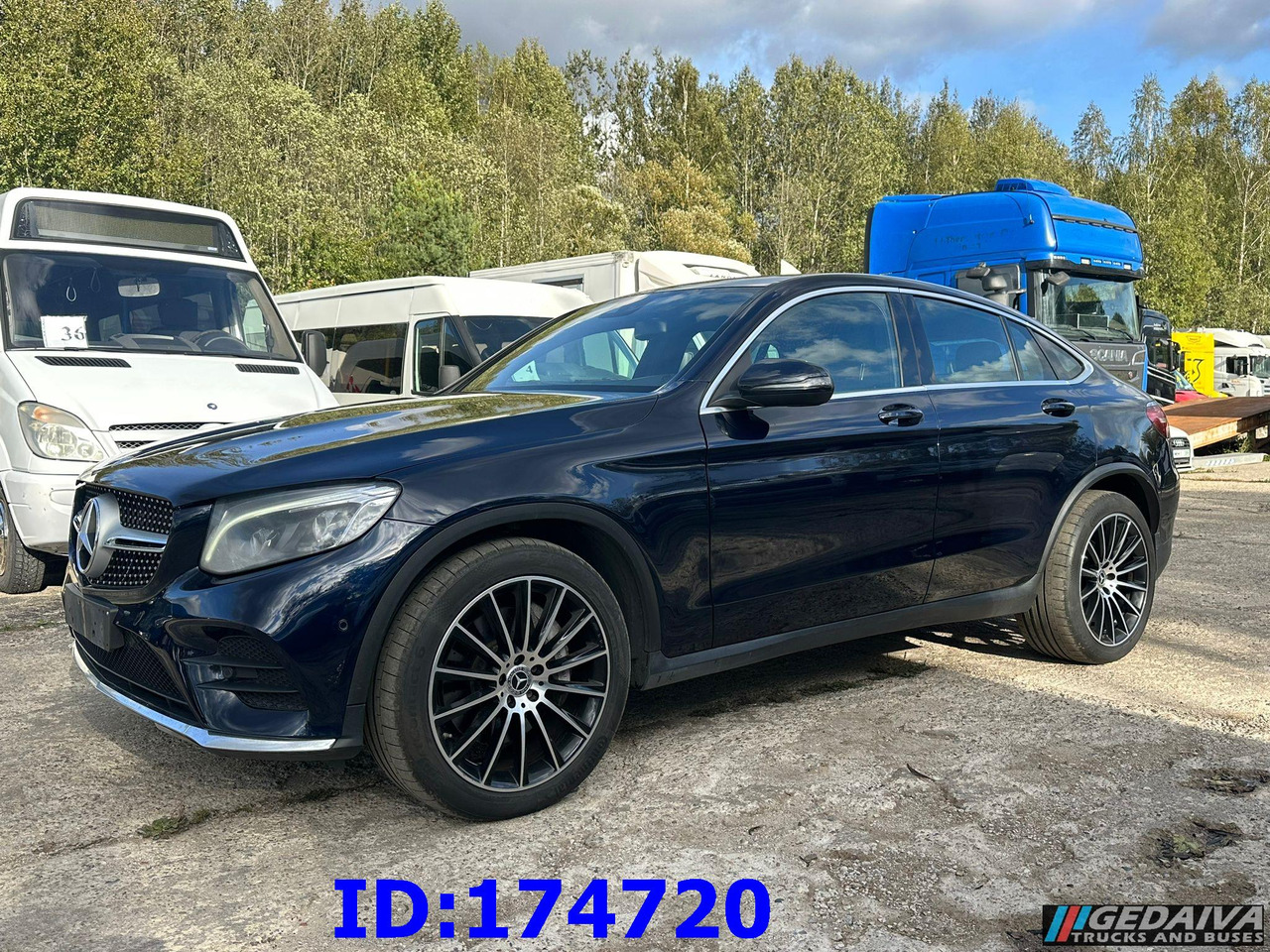 MERCEDES-BENZ GLC Coupe 220 4x4 - SUV: photos 1 MERCEDES-BENZ GLC Coupe 220 4x4 - SUV: photos 1