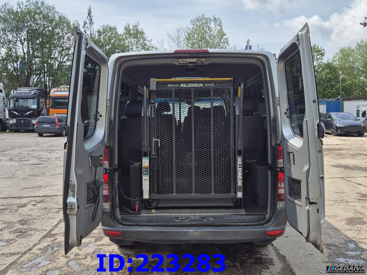 MERCEDES-BENZ Sprinter 313 - Kasten VIP -Euro5 - Autocar: photos 5 MERCEDES-BENZ Sprinter 313 - Kasten VIP -Euro5 - Autocar: photos 5