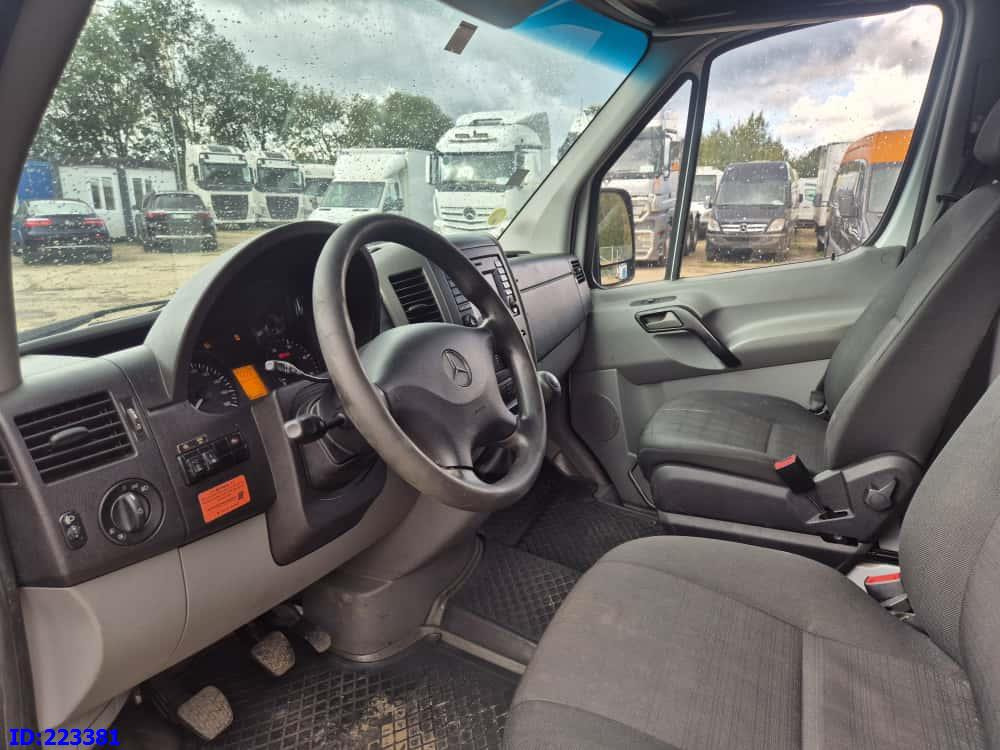 Utilitaire double cabine MERCEDES-BENZ Sprinter 316 Euro 6: photos 11