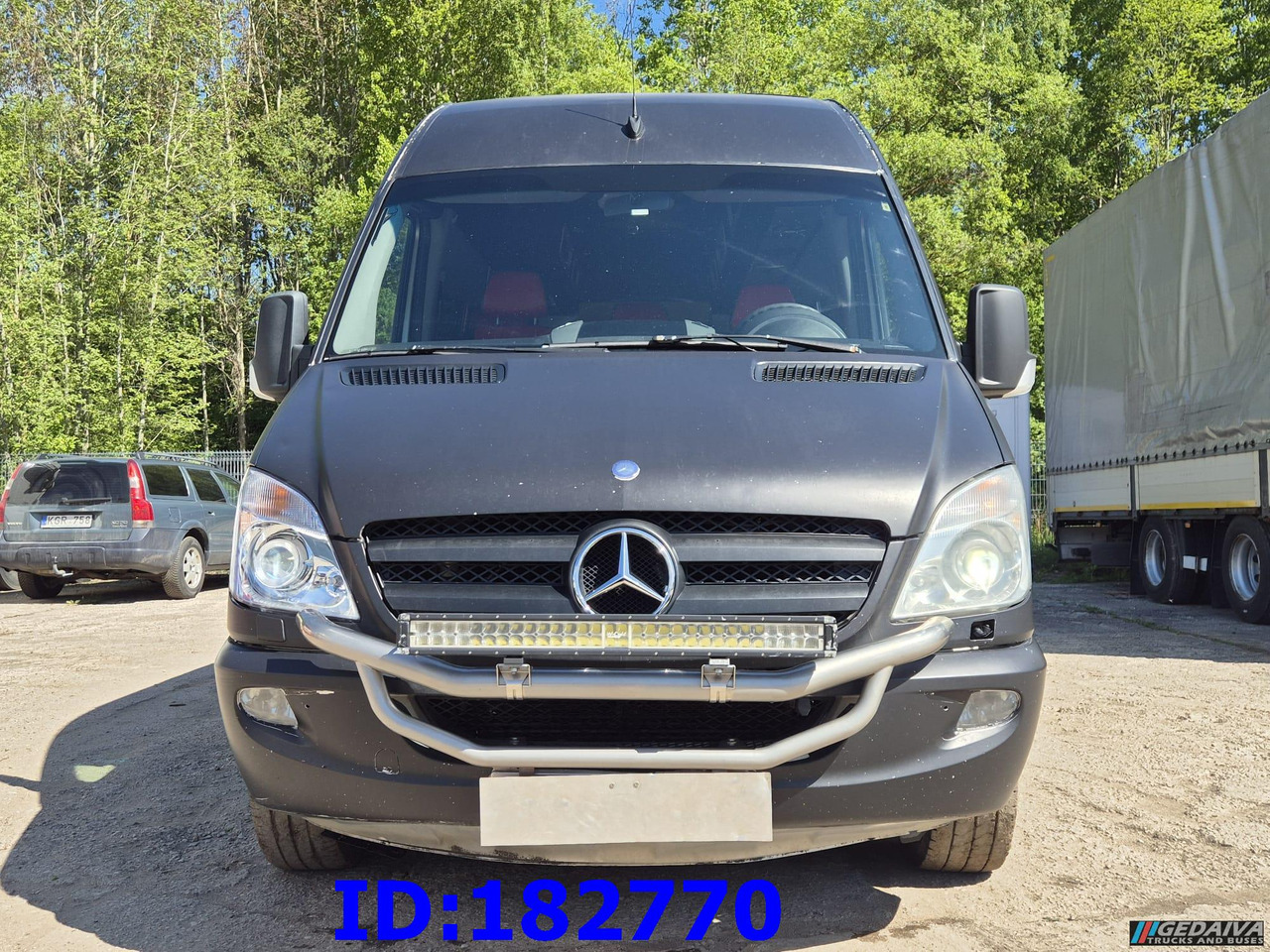 MERCEDES-BENZ Sprinter 319 VIP Euro5 - Autocar: photos 2 MERCEDES-BENZ Sprinter 319 VIP Euro5 - Autocar: photos 2