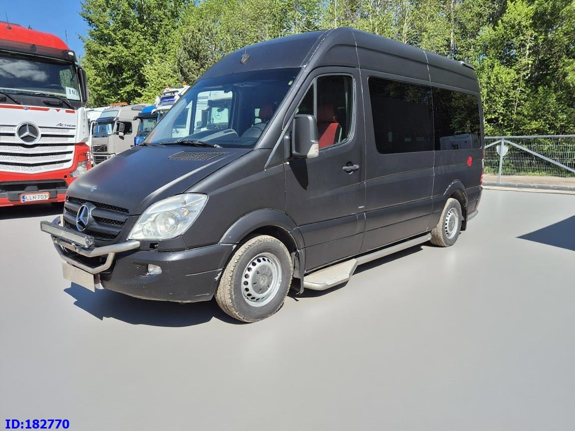 MERCEDES-BENZ Sprinter 319 VIP Euro5 - Minibus, Transport de personnes: photos 4 MERCEDES-BENZ Sprinter 319 VIP Euro5 - Minibus, Transport de personnes: photos 4