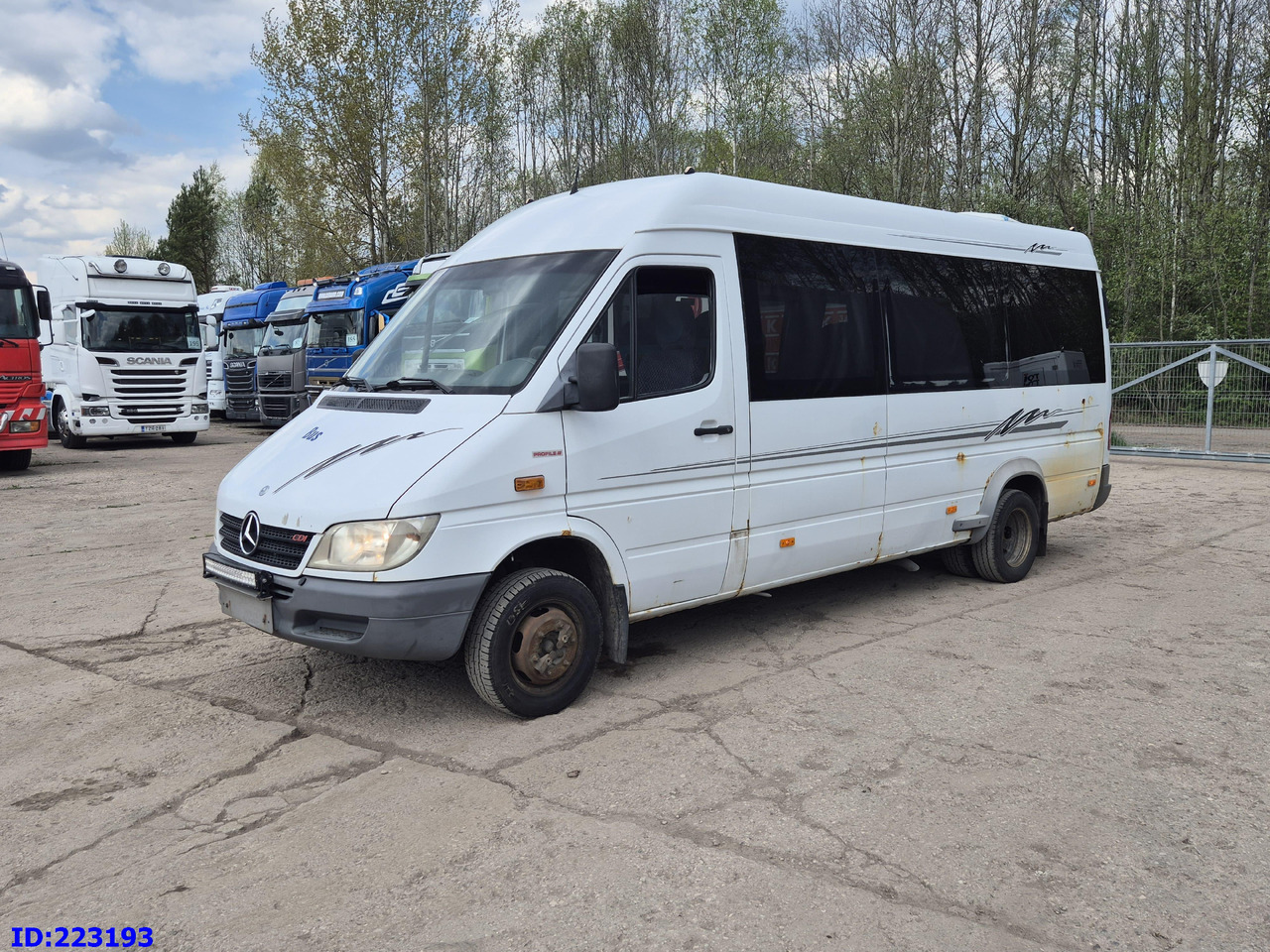 MERCEDES-BENZ Sprinter 416 VIP AC 17-seater - Minibus, Transport de personnes: photos 1 MERCEDES-BENZ Sprinter 416 VIP AC 17-seater - Minibus, Transport de personnes: photos 1