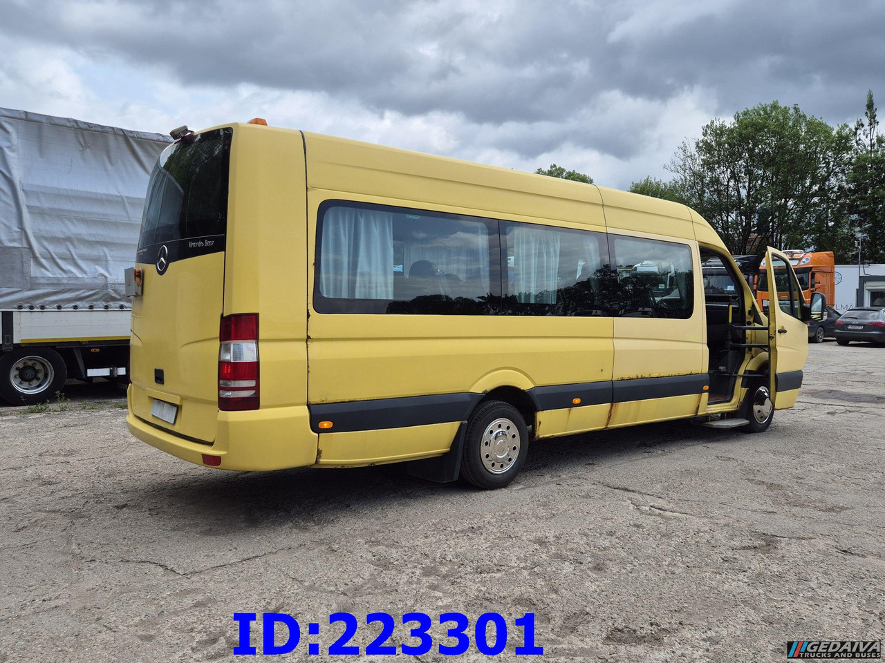 MERCEDES-BENZ Sprinter 515 TRANSFER 23 PLACES - Autocar: photos 4 MERCEDES-BENZ Sprinter 515 TRANSFER 23 PLACES - Autocar: photos 4