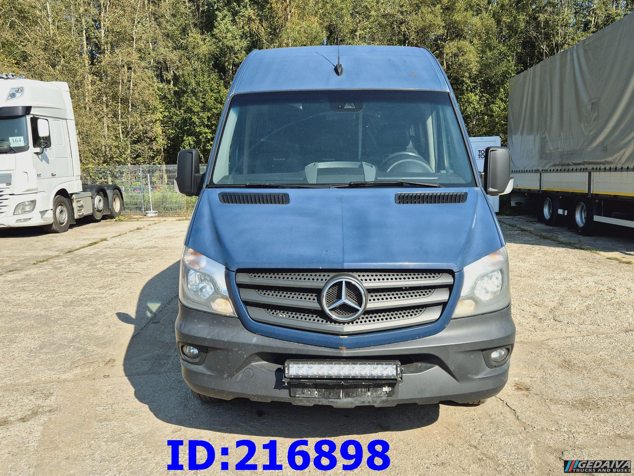 MERCEDES-BENZ Sprinter 516 - VIP - Tamlans 16-seater - Autocar: photos 2 MERCEDES-BENZ Sprinter 516 - VIP - Tamlans 16-seater - Autocar: photos 2
