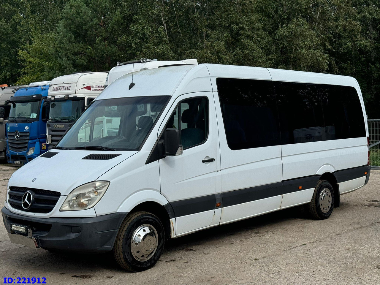 MERCEDES-BENZ Sprinter 518 VIP 17-Place - Autocar: photos 1 MERCEDES-BENZ Sprinter 518 VIP 17-Place - Autocar: photos 1