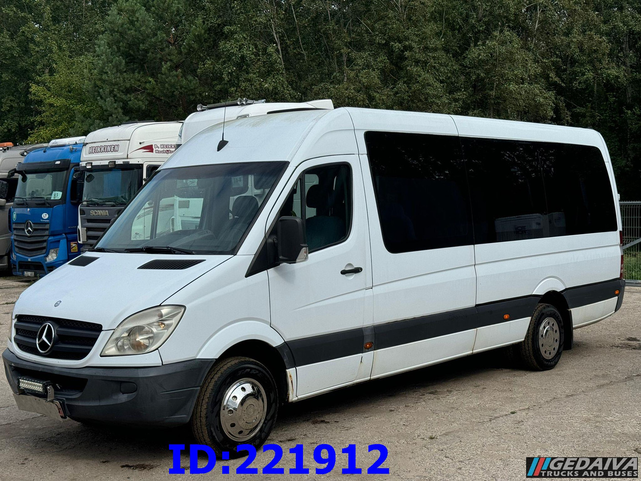 MERCEDES-BENZ Sprinter 518 VIP 17-Place - Autocar: photos 1 MERCEDES-BENZ Sprinter 518 VIP 17-Place - Autocar: photos 1